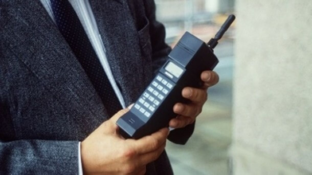 Nokia 1987 mobile phone